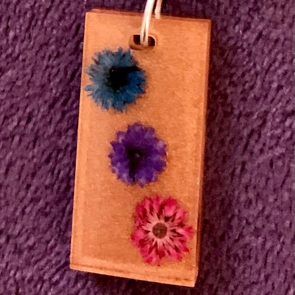 Brown Dried Flower Necklace - Picture 1 of 3